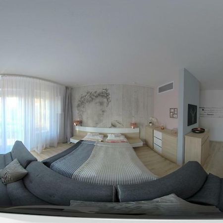 Hunyadi Apartman Szekszárd 外观 照片
