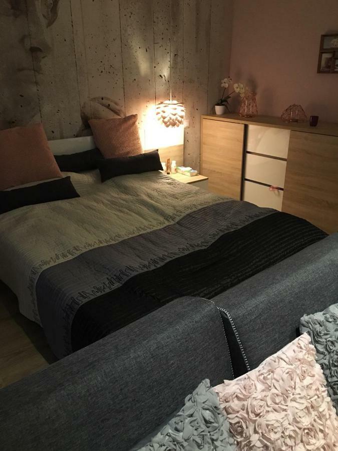 Hunyadi Apartman Szekszárd 外观 照片