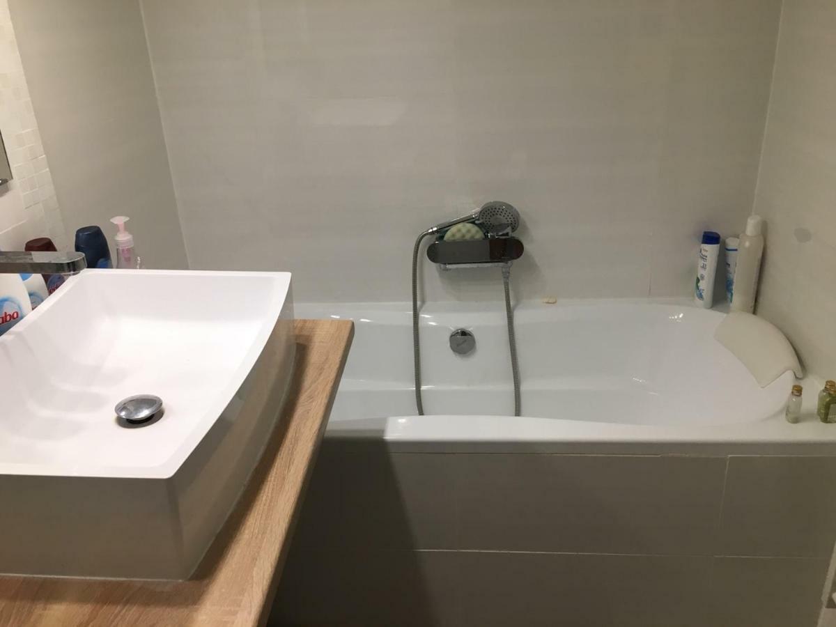 Hunyadi Apartman Szekszárd 外观 照片