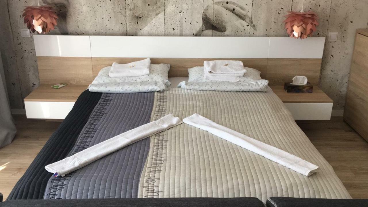 Hunyadi Apartman Szekszárd 外观 照片